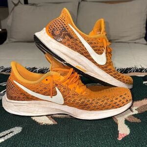 Tennessee Volunteers Team Track and Field Nike Sneakers